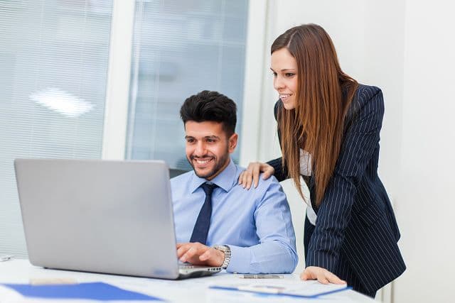 03 End-to-end HR & Payroll services for carve-outs