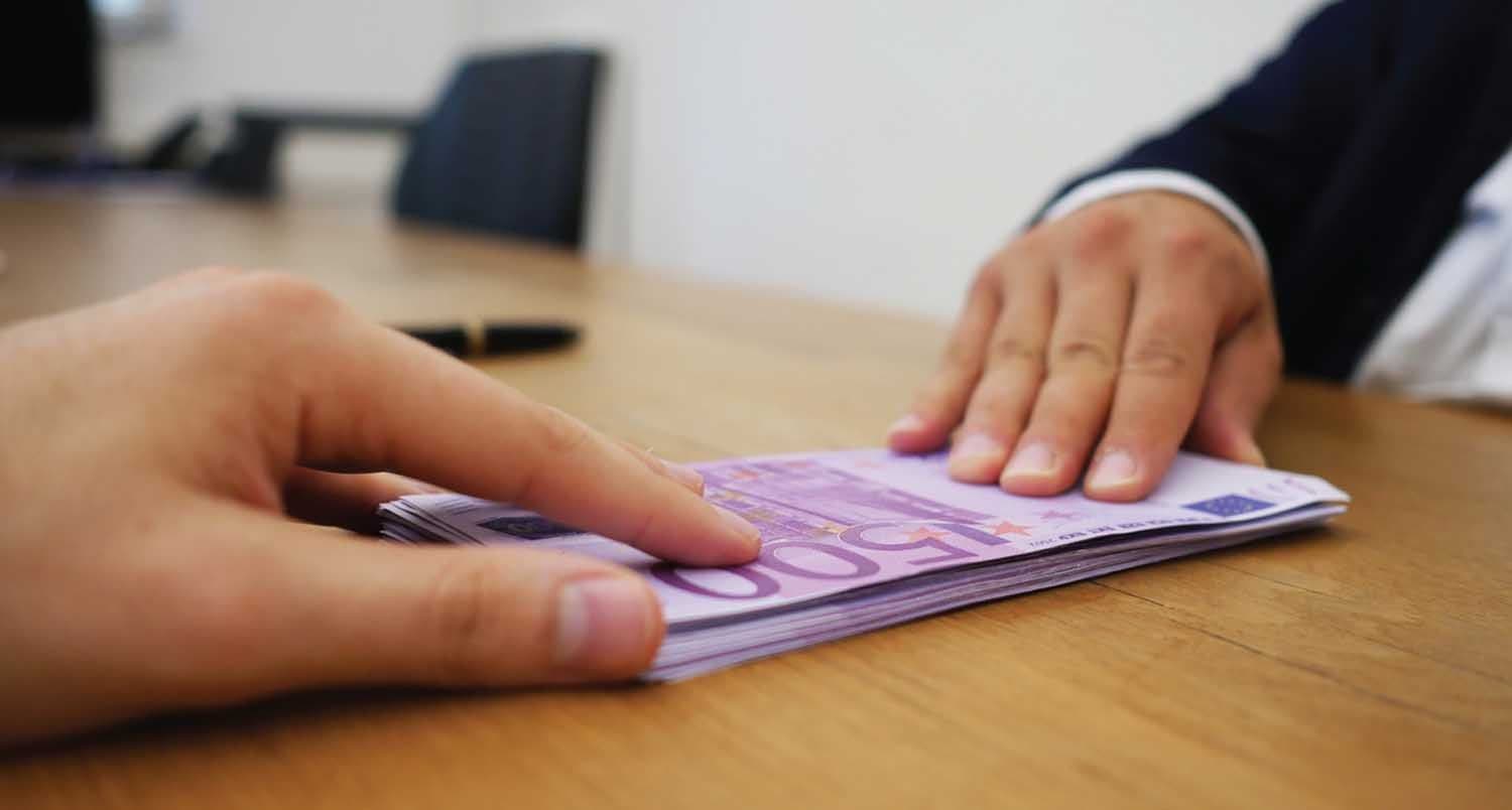 Leading Polish bank relies on Zalaris for HR and Payroll services story