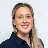 Laura Bowes