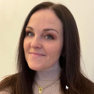 Jen Benger_300x300